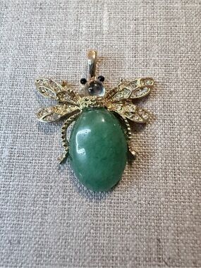 Vintage 1960’s Faux Jade Rhinestone Bee Fly Insect pendant Mid-Century
